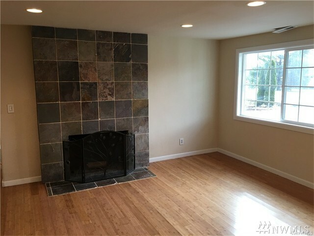 Property Photo:  4462 Northwest Dr  WA 98226 
