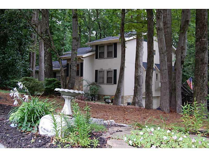 Property Photo:  160 Hunting Creek Drive   30068 