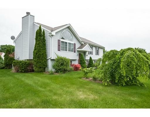 Property Photo:  72 Moreland Green Dr  MA 01609 