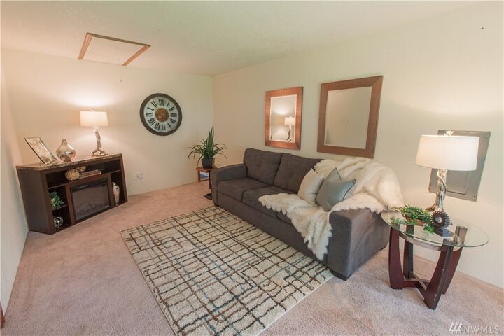 Property Photo:  13815 Meadowlark Dr Kp N  WA 98329 