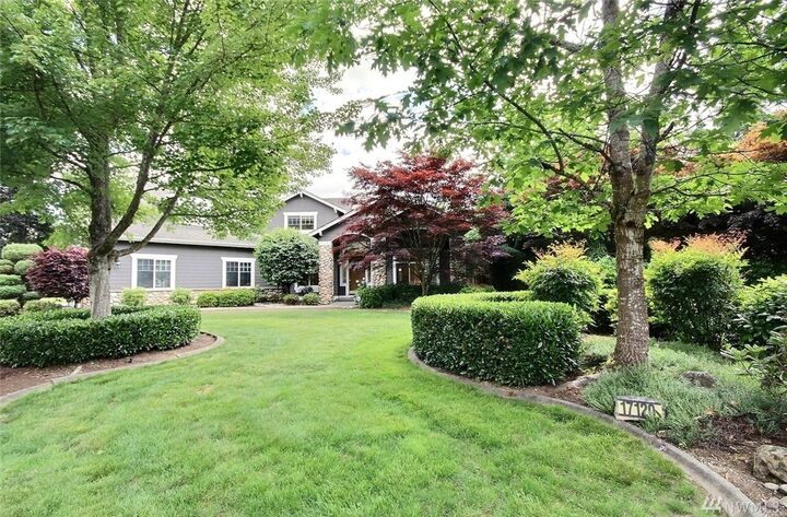 Property Photo:  17120 NE 183rd Place  WA 98072 