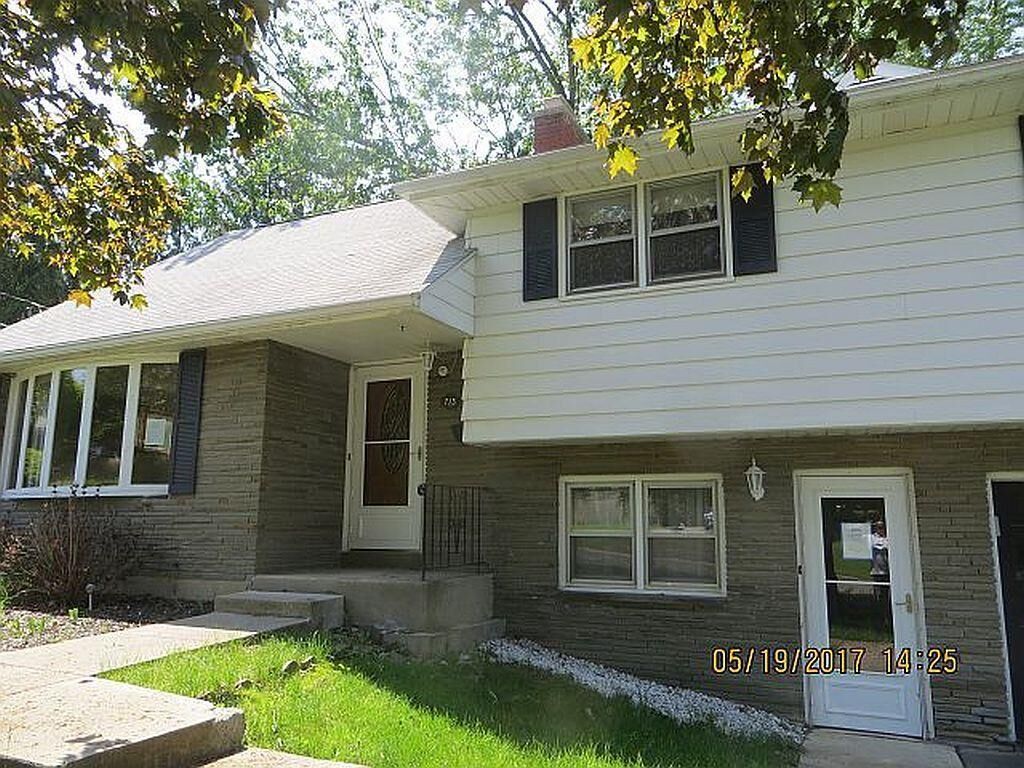 Property Photo:  713 Imperial Woods Drive  NY 13850 