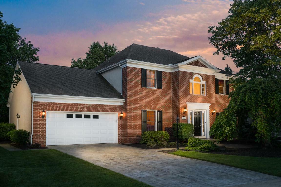Property Photo:  7710 Crossbill Court  OH 43017 