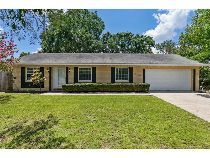 Property Photo:  904 Parson Brown Way  FL 32750 