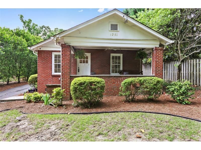 Property Photo:  1251 Sylvan Circle NE   30319 