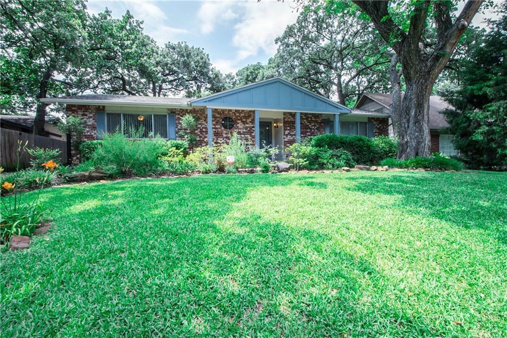 Property Photo:  3508 Hastings Drive  TX 76013 