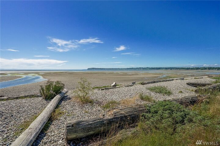 Property Photo: 7714 Birch Bay Dr 410 WA 98230
