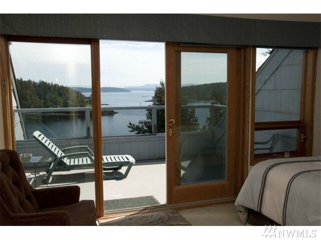 Property Photo: 625 Harrison St H WA 98250