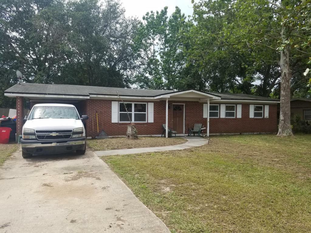 Property Photo:  2935 Beth Street  FL 32796 