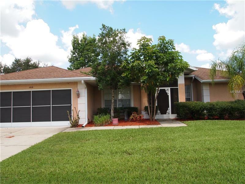 Property Photo:  11019 Twosome Drive  FL 33576 