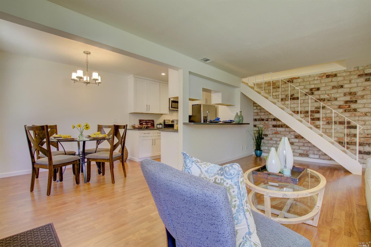 Property Photo: 31 Modoc Place CA 94947