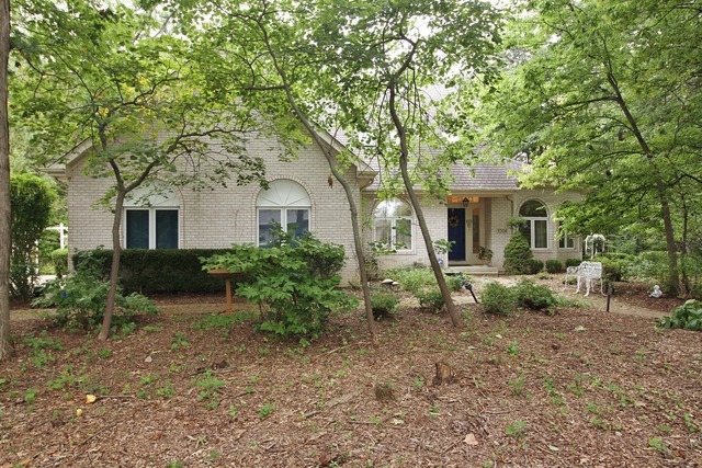 Property Photo: 3208 E Buried Oak Drive IL 60417