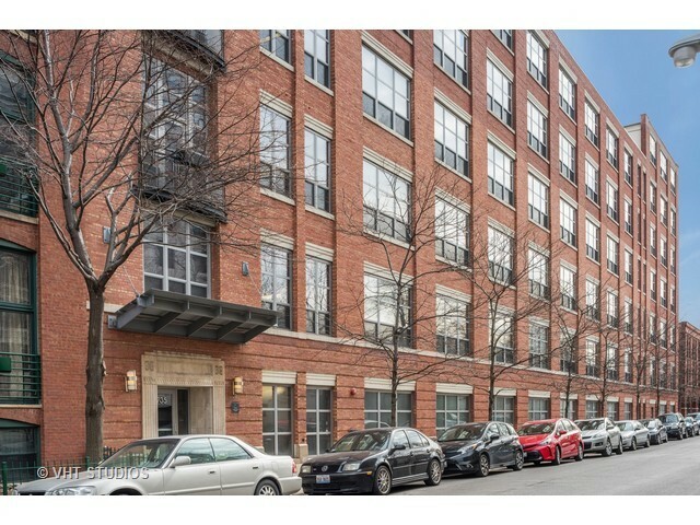Property Photo: 1735 Paulina Street 311 IL 60622