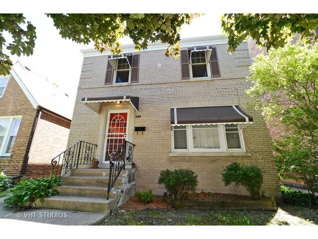 Property Photo: 1403 Harvey Avenue IL 60402