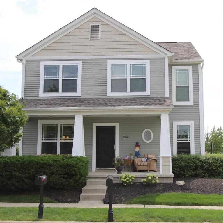 Property Photo:  4706 Snowy Meadow Drive  OH 43123