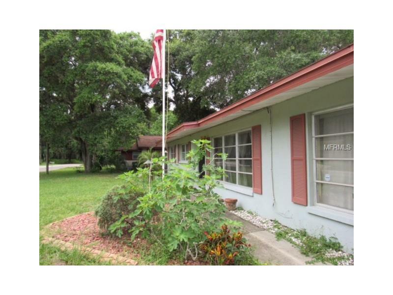 Property Photo:  1114 30th St Ct E  FL 34208 