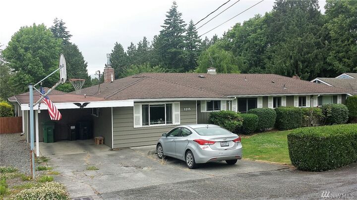 Property Photo:  1215 Madison Park Dr  WA 98273 