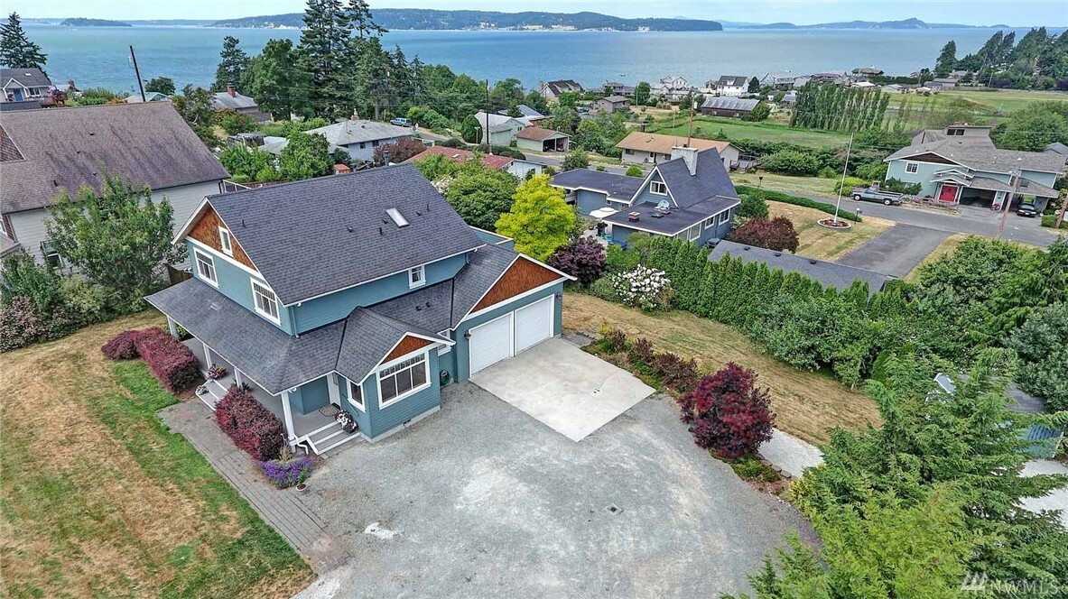 Property Photo:  245 Strand Rd  WA 98282 