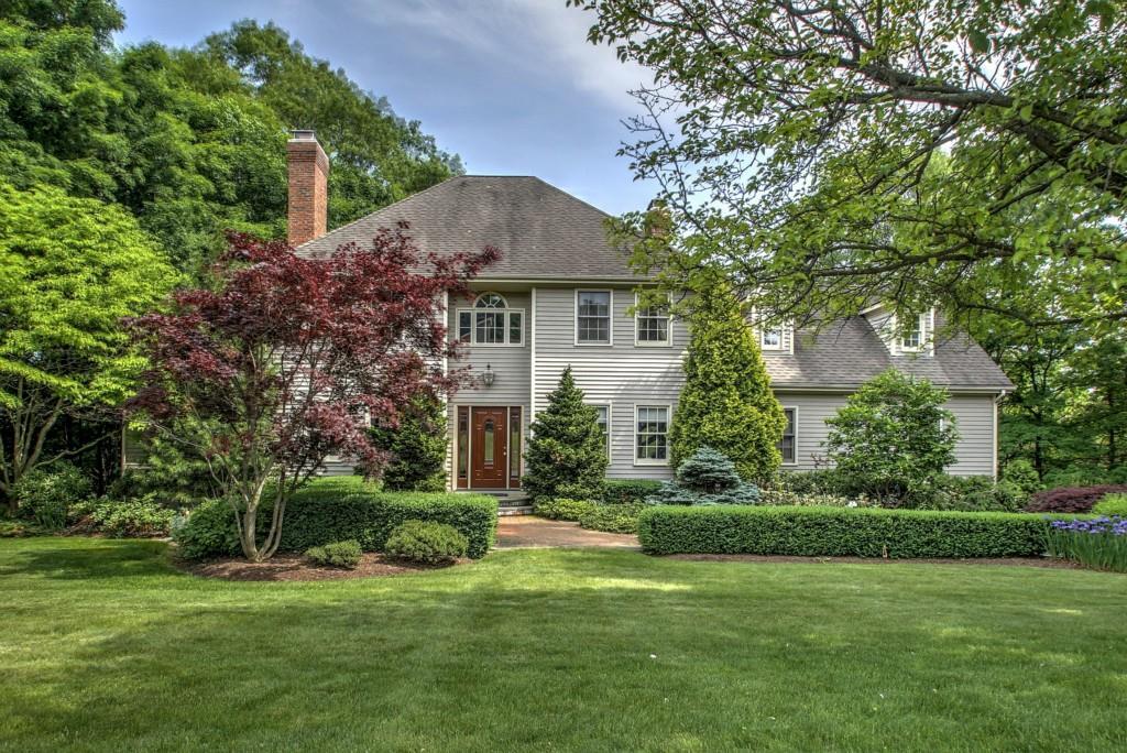 Property Photo: 70 Founders Way CT 06614