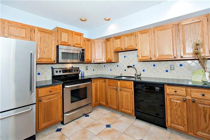 Property Photo: 46 Bassett Street 46 CT 06460