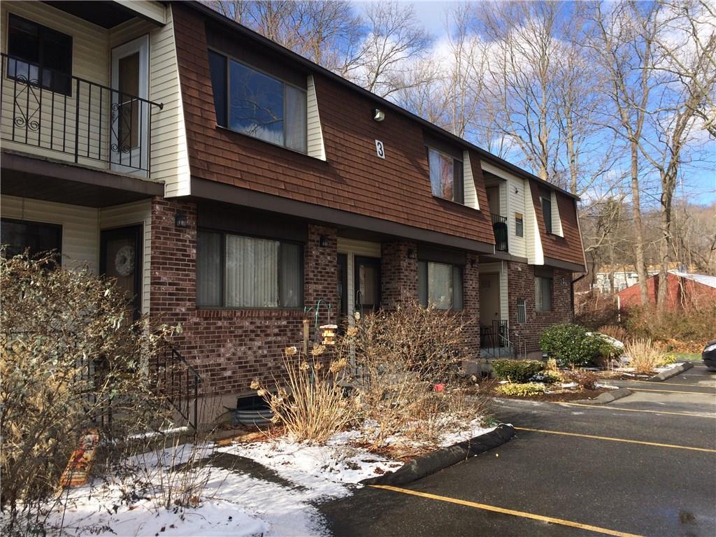 Property Photo: 140 Thompson Street 3F CT 06513