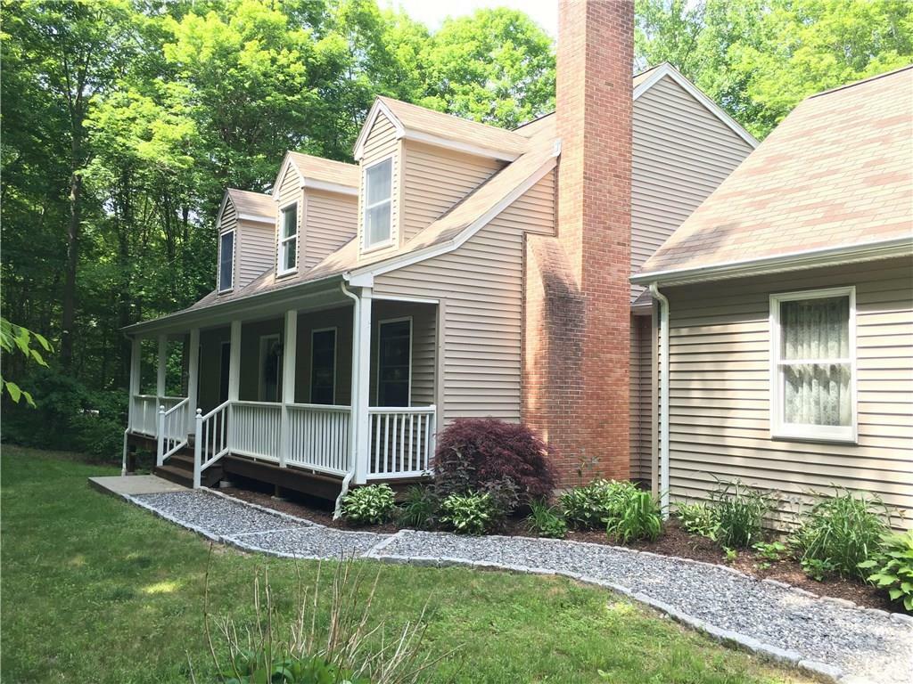 Property Photo:  452 New London Road  CT 06420 