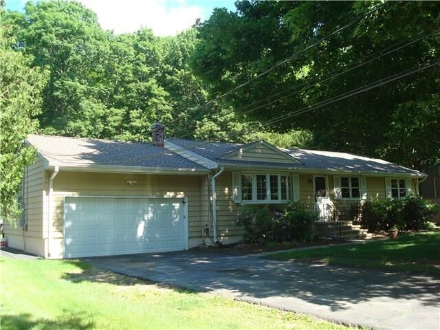 Property Photo:  5 Toilsome Avenue  CT 06851 