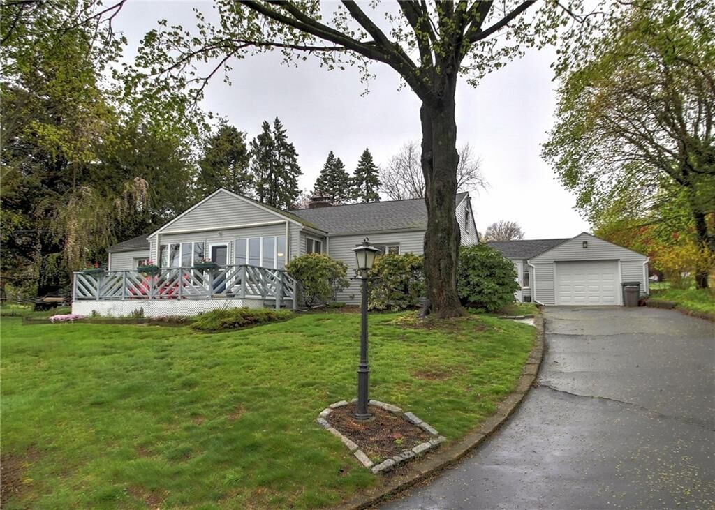 Property Photo: 292 Melba Street CT 06460