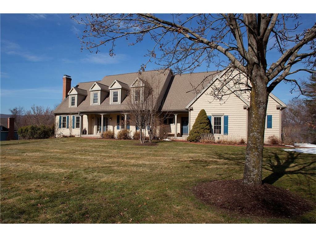 Property Photo:  6 Scarborough Road  CT 06070 