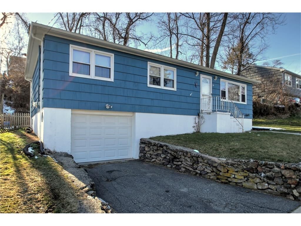 Property Photo: 56 Sycaway Street CT 06516