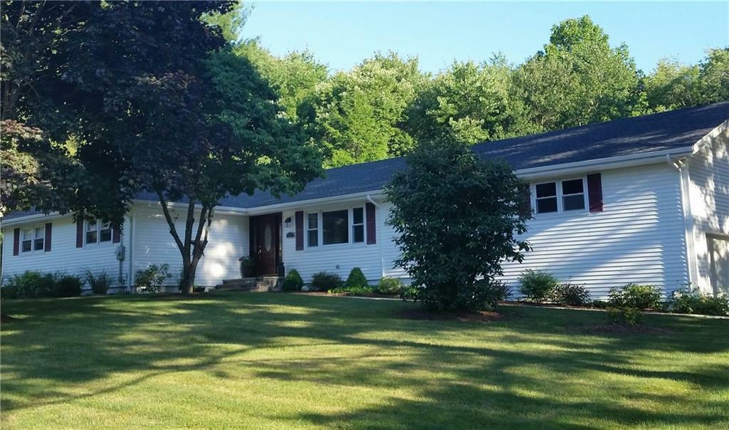 Property Photo:  20 Autumn Ridge Road  CT 06611 