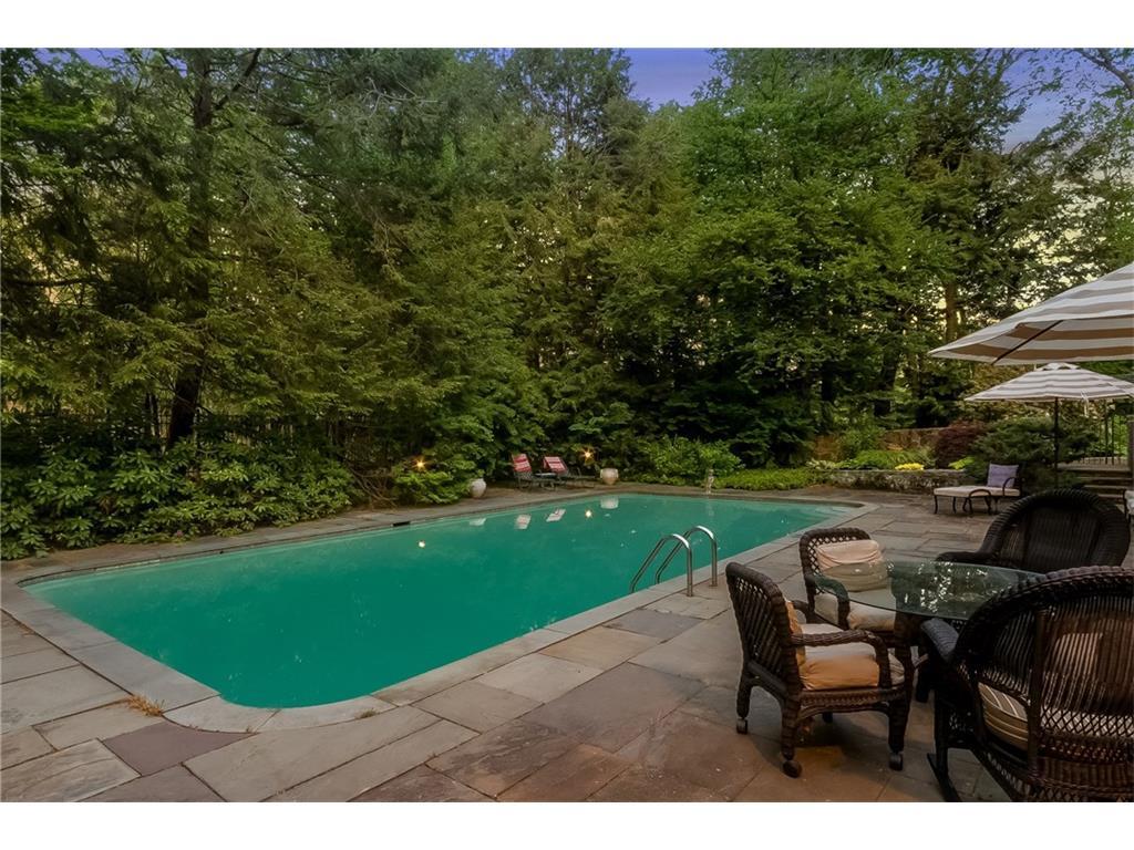 Property Photo: 39 High Point Road CT 06880