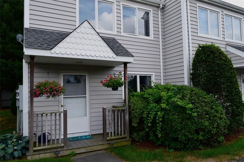 Property Photo:  482 Lake Avenue 5  CT 06010 