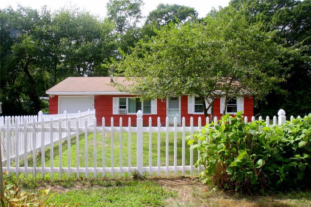 Property Photo: 7 Powder Horn Lane CT 06339