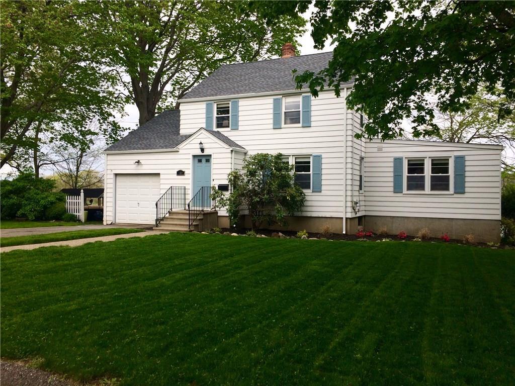 Property Photo: 130 Diane Terrace CT 06614