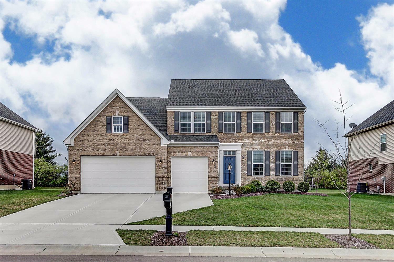 Property Photo: 4533 Blue Jay Way OH 45040
