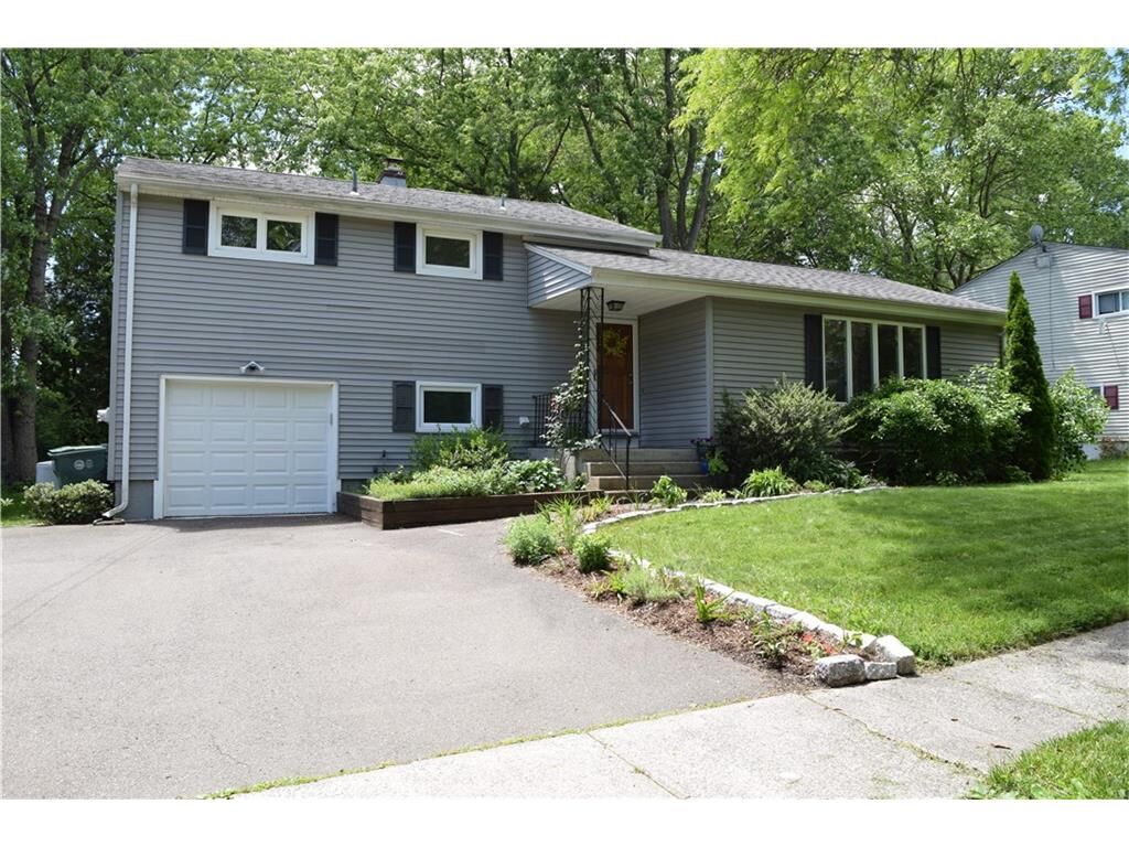 Property Photo:  50 Carroll Road  CT 06517 