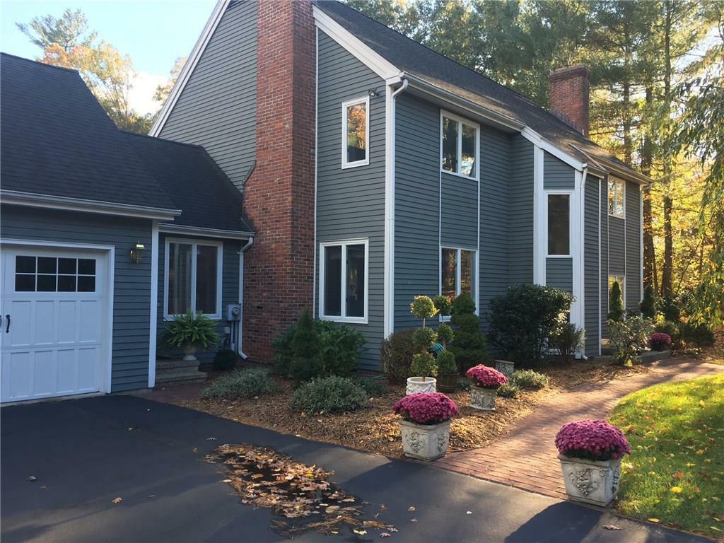 Property Photo:  53 Foxcroft Run  CT 06001 