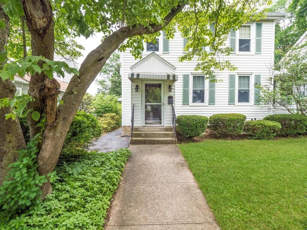 Property Photo: 9 Maplewood Terrace CT 06851