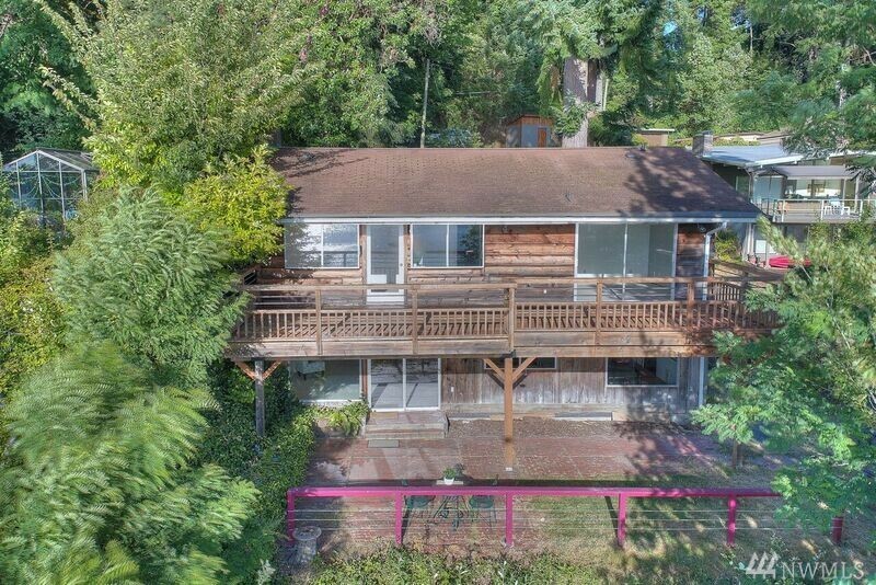 Property Photo:  10224 86th Ave NW  WA 98332 