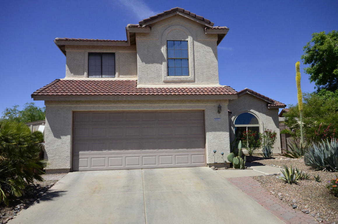 Property Photo:  5340 W Swallow Drive  AZ 85742 