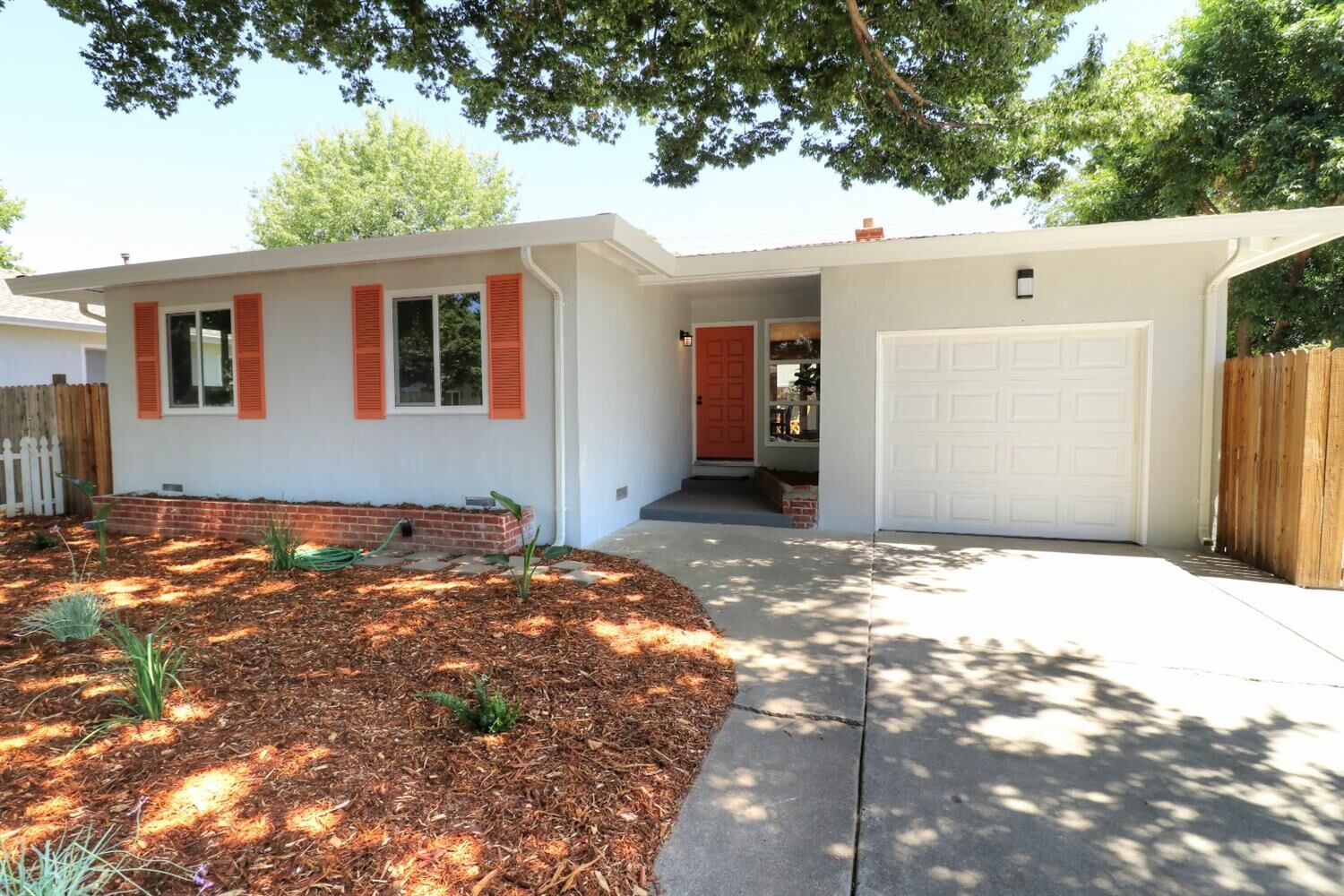 Property Photo:  4521 Custis Avenue  CA 95822 