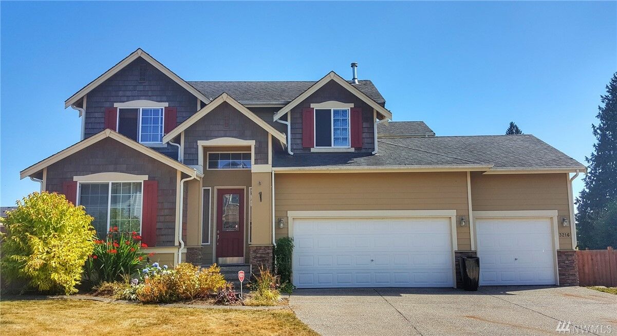 Property Photo:  3216  77th Drive NE  WA 98270 
