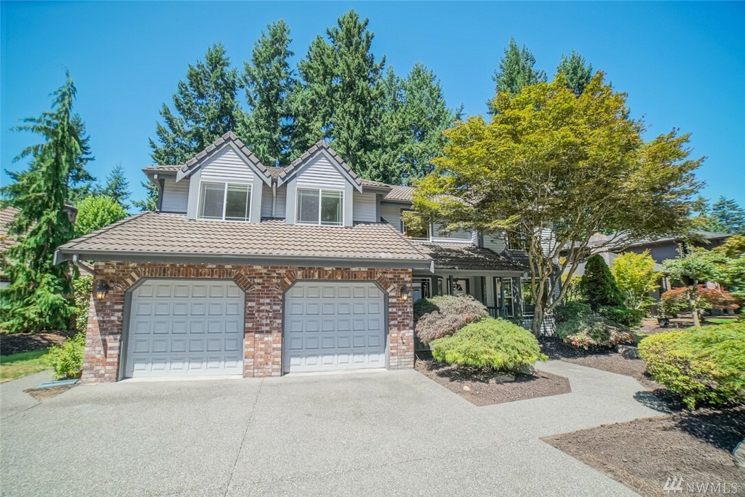 Property Photo: 2301 37th Ave SE WA 98374