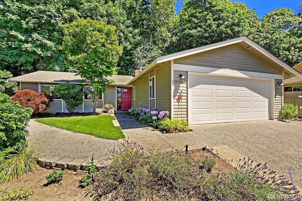 Property Photo: 11318 127th Place NE WA 98033