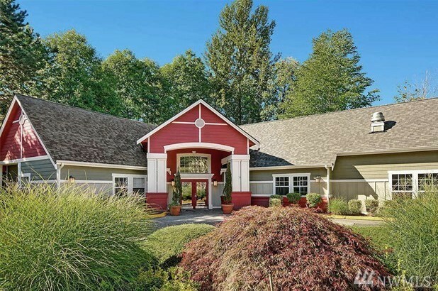 Property Photo:  7711 NE 175th St E111  WA 98028 