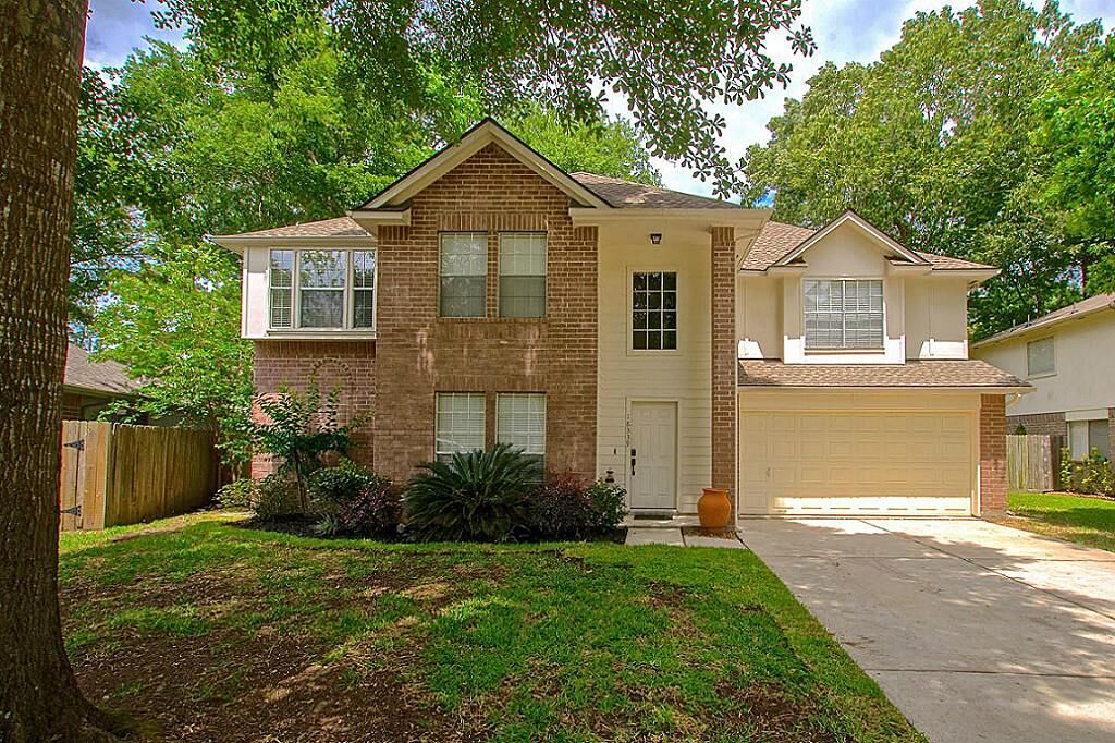 Property Photo: 18339 Knotted Oak Court TX 77365