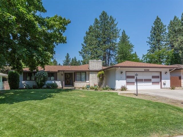 5220 W Baywood Ct  Spokane WA 99208 photo