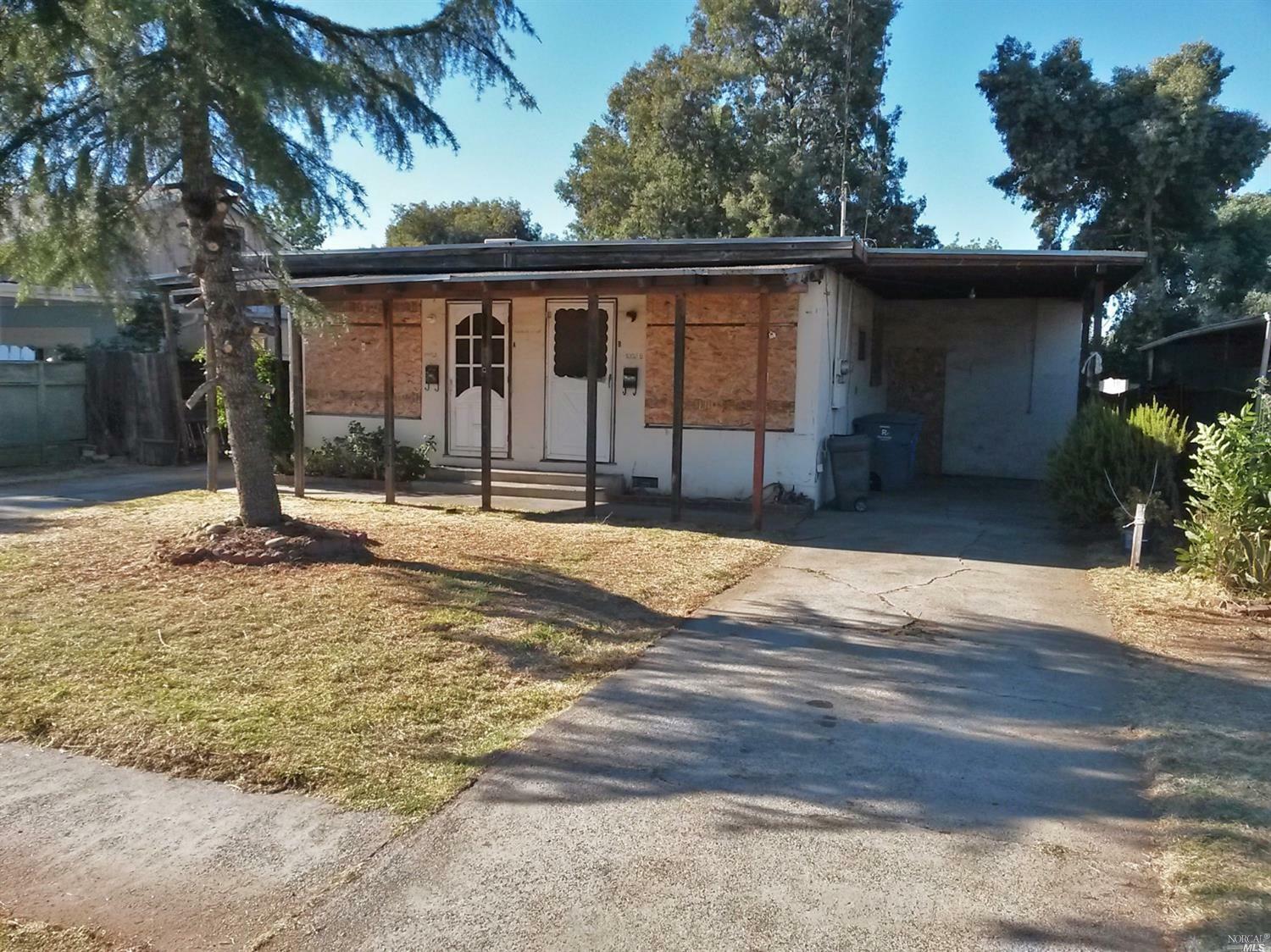 Property Photo: 1005 Callen Street CA 95688
