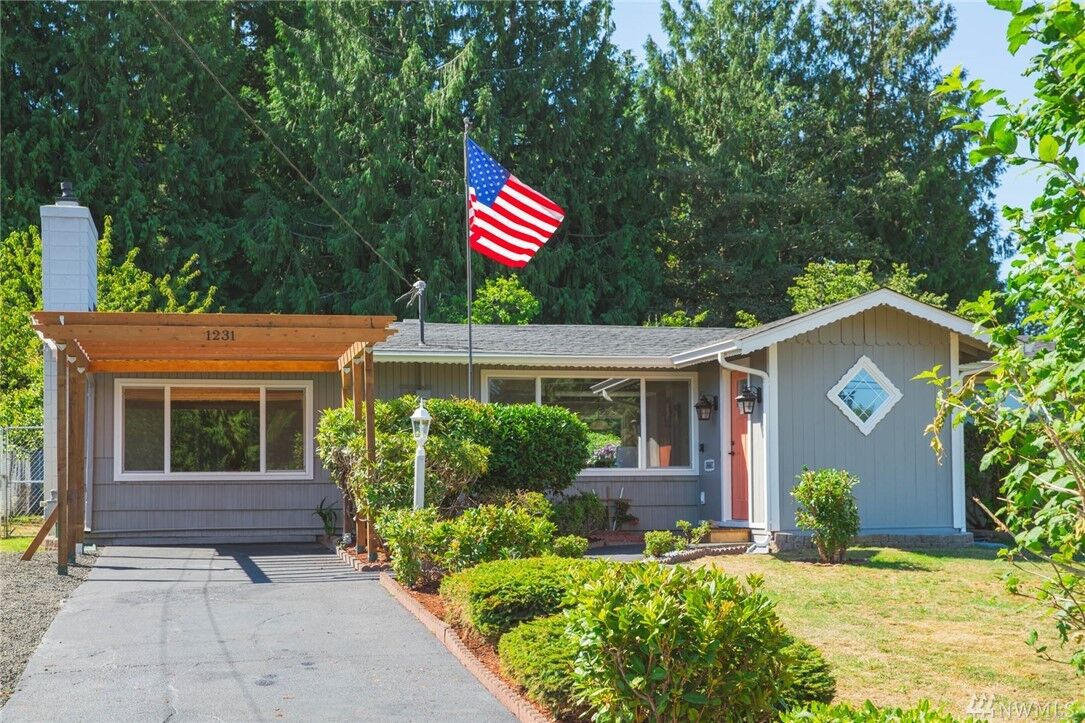 Property Photo: 1231 Ivy Road WA 98310